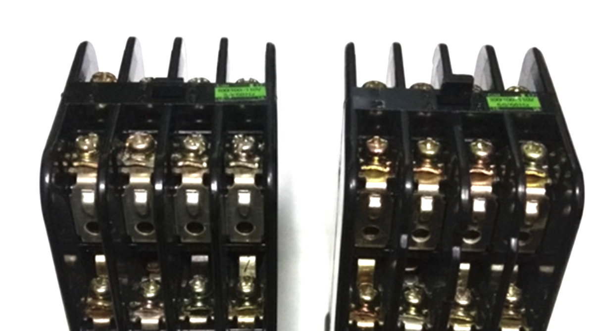 Fuji SRCa50-3F/X 4a4b Electric Auxiliary Relay 220VAC