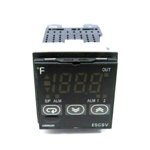 Omron E5CSV-R1T Temperature Controller New In Box