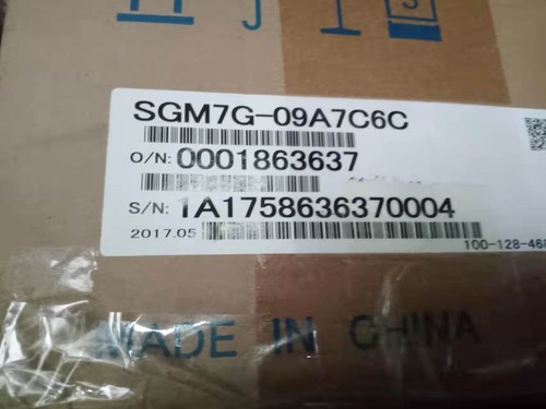 yaskawa-sgm7g-09a7c6c-servo-motor